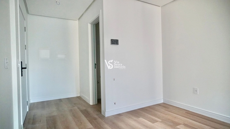  Apartamento à venda no Condomínio Chateau Blanc: 10ª foto da galeria de imagens do imóvel