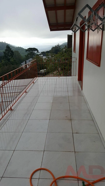 Casa a venda em Gramado: 3ª foto da galeria de imagens do imóvel