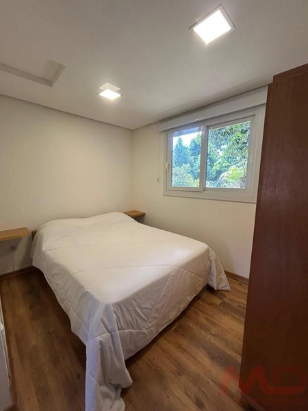Casa geminada a venda em Canela: 2ª foto da galeria de imagens do imóvel