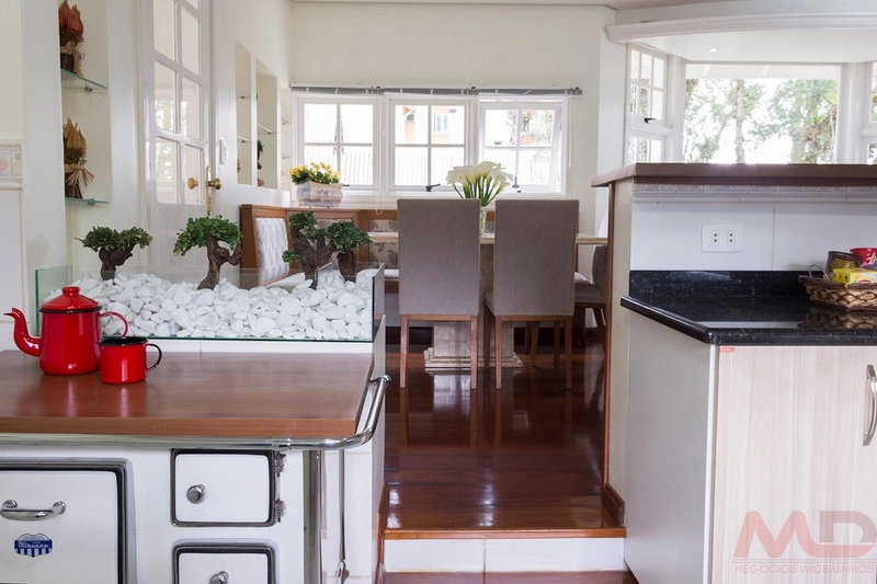 CASA EM CANELA : 26ª foto da galeria de imagens do imóvel