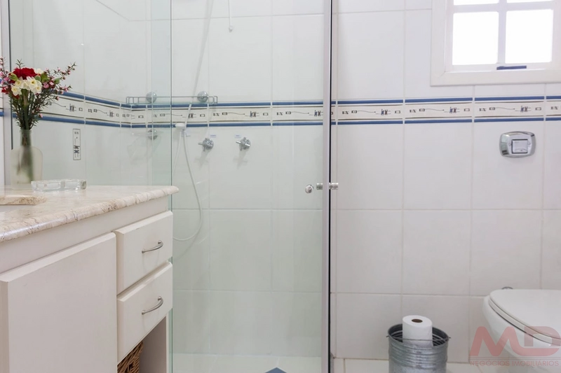 CASA EM CANELA : 51ª foto da galeria de imagens do imóvel