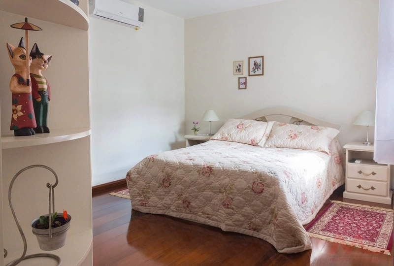 CASA EM CANELA : 59ª foto da galeria de imagens do imóvel