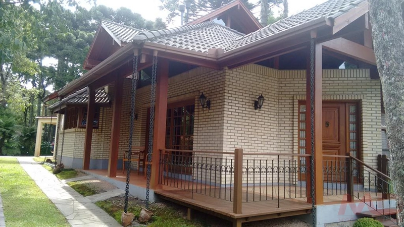 Casa a venda em Canela.: 2ª foto da galeria de imagens do imóvel