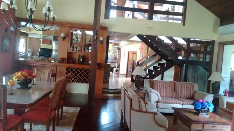 Casa a venda em Canela.: 6ª foto da galeria de imagens do imóvel