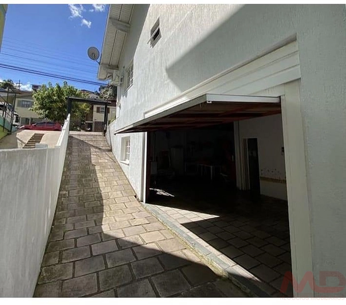 Casa a venda em Gramado: 8ª foto da galeria de imagens do imóvel