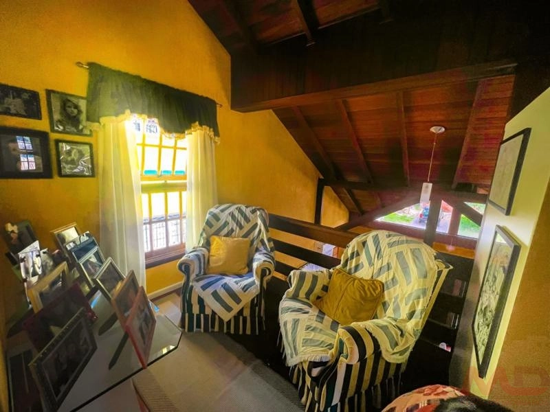 Casa a venda em Gramado: 6ª foto da galeria de imagens do imóvel