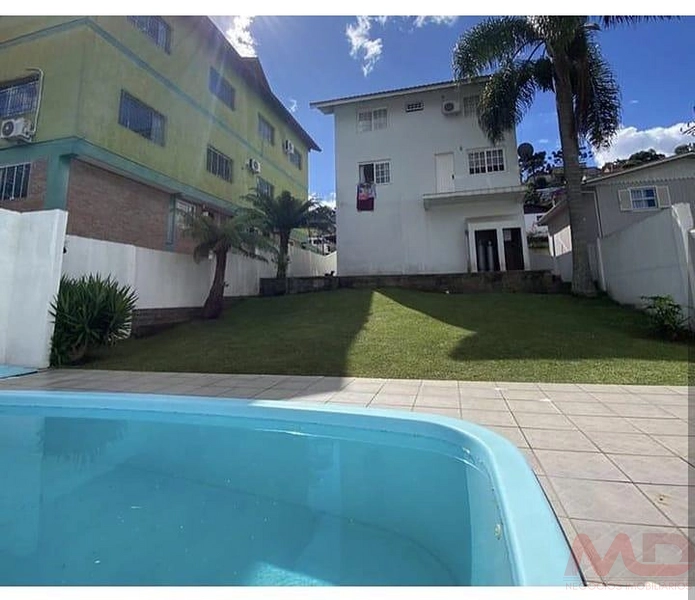 Casa a venda em Gramado: 1ª foto da galeria de imagens do imóvel