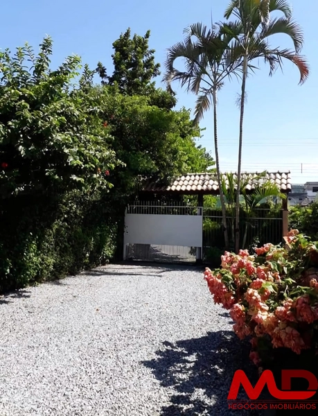 VENDO CASA EM BALNEÁRIO CAMBORIÚ, ACEITO PARTE EM IMOVEIS EM CANELA OU GRAMADO ATE 60%: 17ª foto da galeria de imagens do imóvel