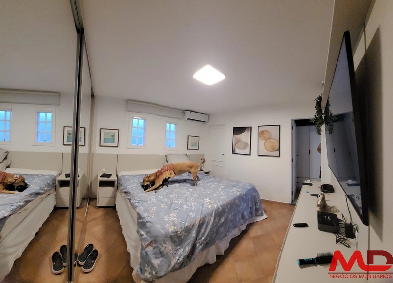 VENDO CASA EM BALNEÁRIO CAMBORIÚ, ACEITO PARTE EM IMOVEIS EM CANELA OU GRAMADO ATE 60%: 21ª foto da galeria de imagens do imóvel