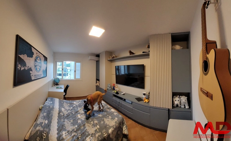 VENDO CASA EM BALNEÁRIO CAMBORIÚ, ACEITO PARTE EM IMOVEIS EM CANELA OU GRAMADO ATE 60%: 38ª foto da galeria de imagens do imóvel