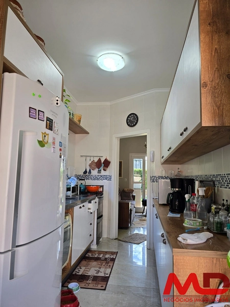 VENDO CASA EM BALNEÁRIO CAMBORIÚ, ACEITO PARTE EM IMOVEIS EM CANELA OU GRAMADO ATE 60%: 3ª foto da galeria de imagens do imóvel