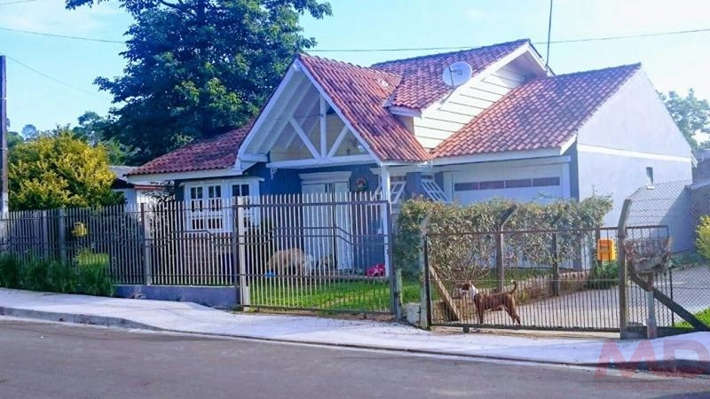 Casa a venda em Canela.: 2ª foto da galeria de imagens do imóvel