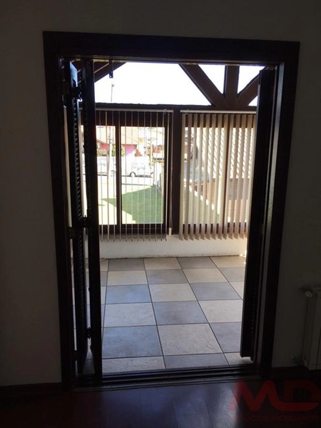 Casa a venda em Canela: 2ª foto da galeria de imagens do imóvel