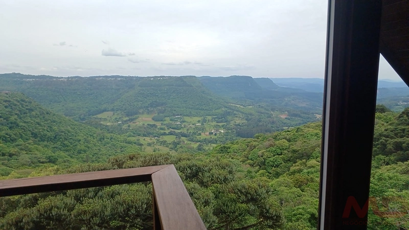 APARTAMENTO NO CENTRO DE GRAMADO RS 5 DORMITÓRIOS: 14ª foto da galeria de imagens do imóvel