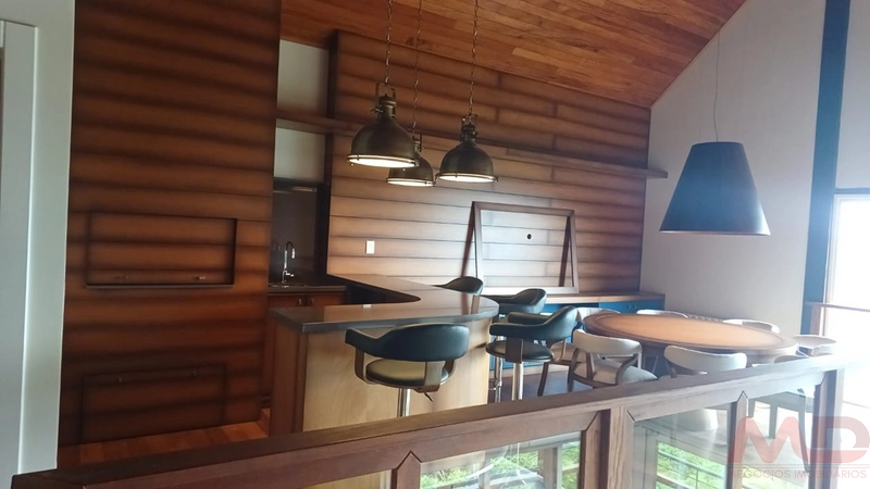 APARTAMENTO NO CENTRO DE GRAMADO RS 5 DORMITÓRIOS: 26ª foto da galeria de imagens do imóvel