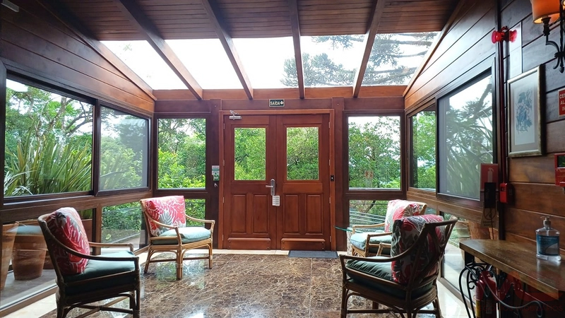 APARTAMENTO NO CENTRO DE GRAMADO RS 5 DORMITÓRIOS: 7ª foto da galeria de imagens do imóvel