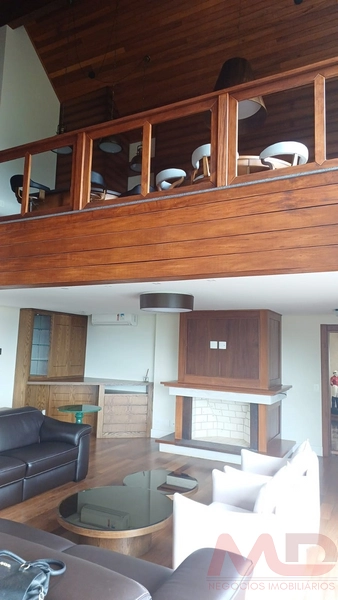 APARTAMENTO NO CENTRO DE GRAMADO RS 5 DORMITÓRIOS: 13ª foto da galeria de imagens do imóvel