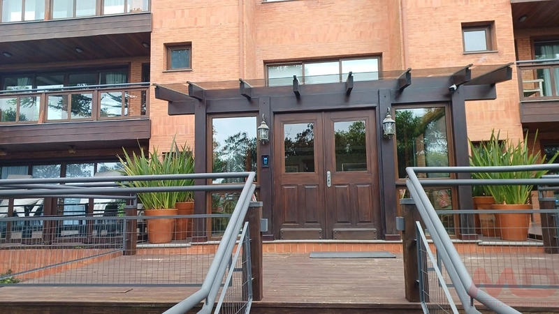 APARTAMENTO NO CENTRO DE GRAMADO RS 5 DORMITÓRIOS: 6ª foto da galeria de imagens do imóvel