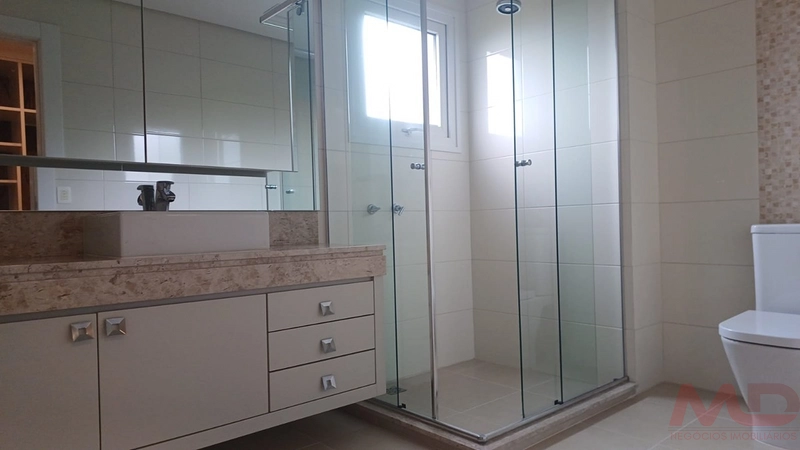 APARTAMENTO NO CENTRO DE GRAMADO RS 5 DORMITÓRIOS: 38ª foto da galeria de imagens do imóvel