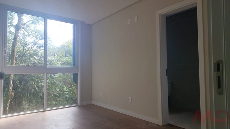 CASA EM CONDOMINIO EM CANELA RS: 7ª foto da galeria de imagens do imóvel