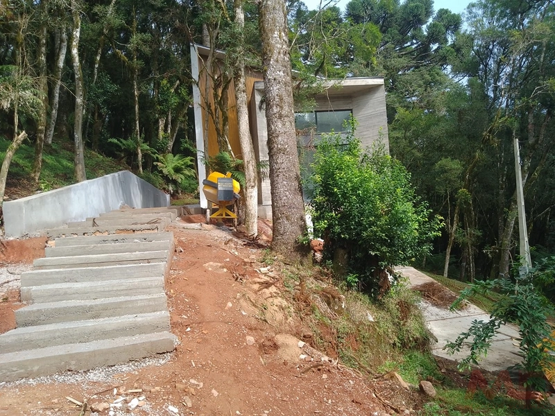 CASA EM CONDOMINIO EM CANELA RS: 1ª foto da galeria de imagens do imóvel