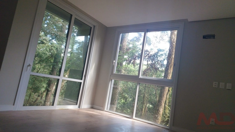 CASA EM CONDOMINIO EM CANELA RS: 4ª foto da galeria de imagens do imóvel