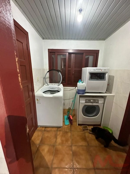 Casa a venda em Gramado: 2ª foto da galeria de imagens do imóvel