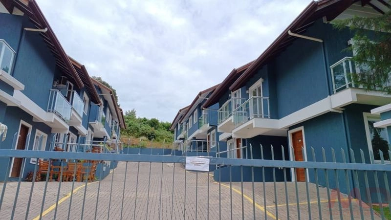Casa gemenida a venda em Canela: 18ª foto da galeria de imagens do imóvel