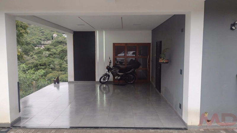 casa a  venda em gramado rs 3 dormitórios : 16ª foto da galeria de imagens do imóvel