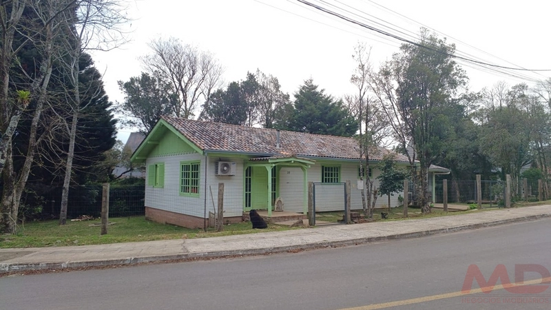 CASA 4 DORMITÓRIOS EM CANELA RS: 1ª foto da galeria de imagens do imóvel