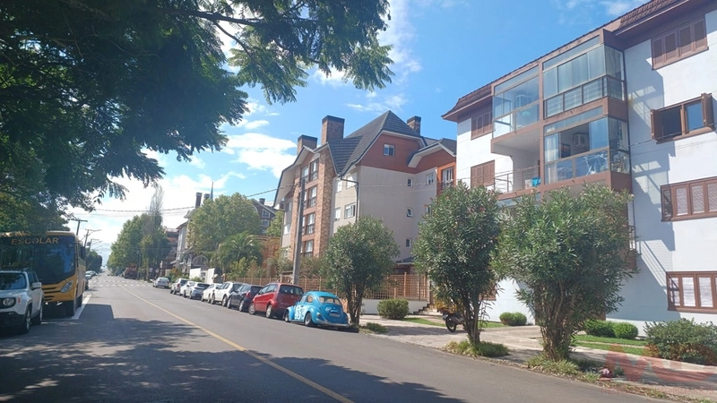 APARTAMENTO 2 QUATOS NO CENTRO DE CANELA RS: 7ª foto da galeria de imagens do imóvel