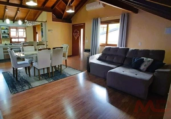 Casa a venda em Canela.: 3ª foto da galeria de imagens do imóvel