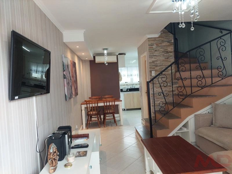 Casa Geminada a venda em Canela.: 1ª foto da galeria de imagens do imóvel