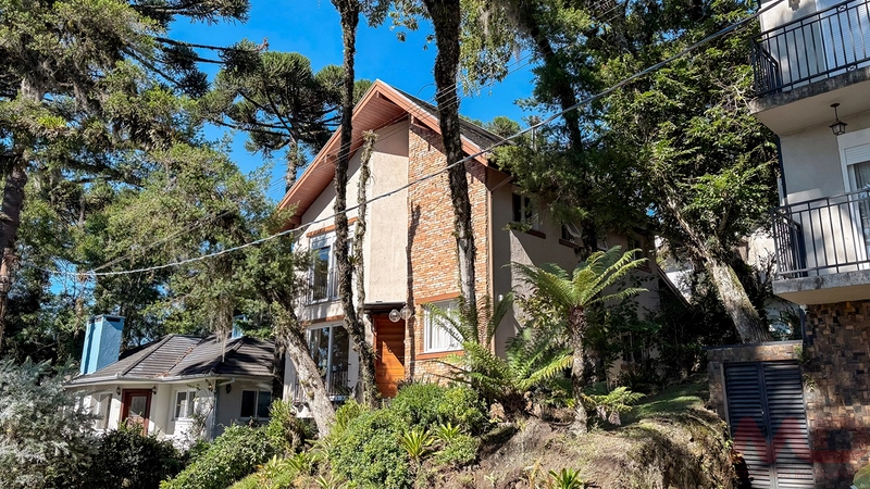 CASA EM CONDOMINIO EM CANELA RS: 4ª foto da galeria de imagens do imóvel