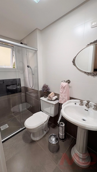 CASA EM CONDOMINIO EM CANELA RS: 10ª foto da galeria de imagens do imóvel