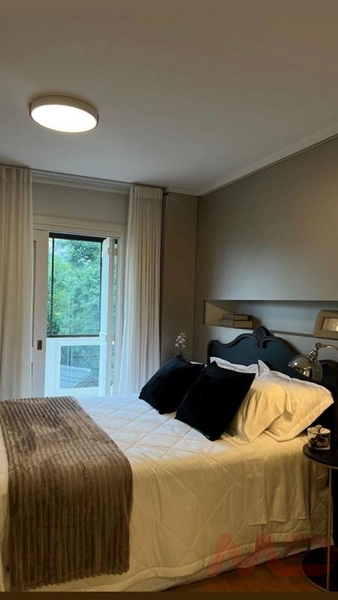 Apartamento a venda em Gramado todo mobiliado: 3ª foto da galeria de imagens do imóvel