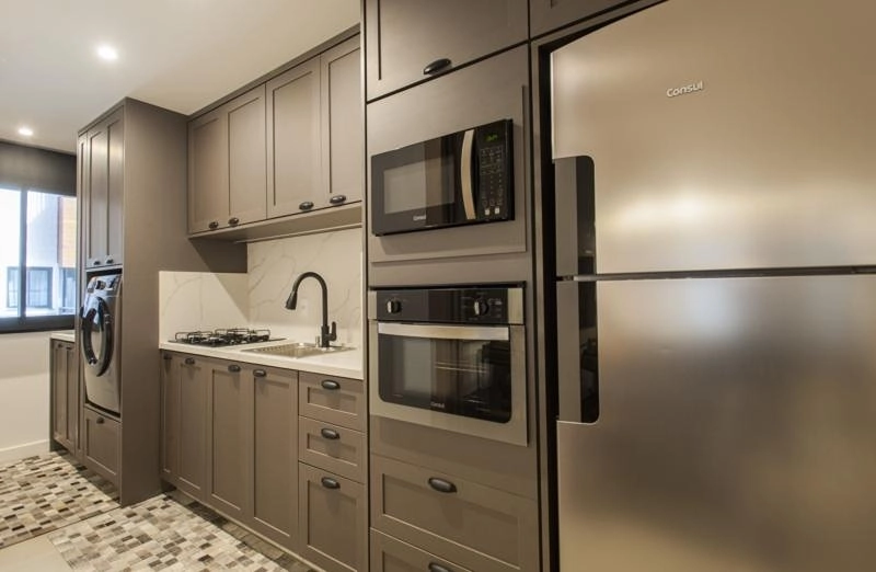 Apartamento finamente mobiliado : 6ª foto da galeria de imagens do imóvel