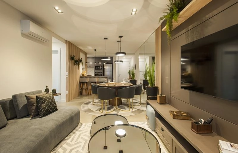 Apartamento finamente mobiliado : 2ª foto da galeria de imagens do imóvel