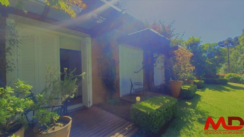 Casa a venda em Gramado RS: 6ª foto da galeria de imagens do imóvel
