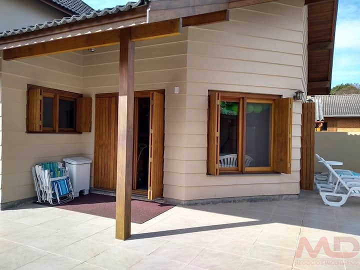 CASA 3 DORMITORIOS EM CANELA RS: 2ª foto da galeria de imagens do imóvel