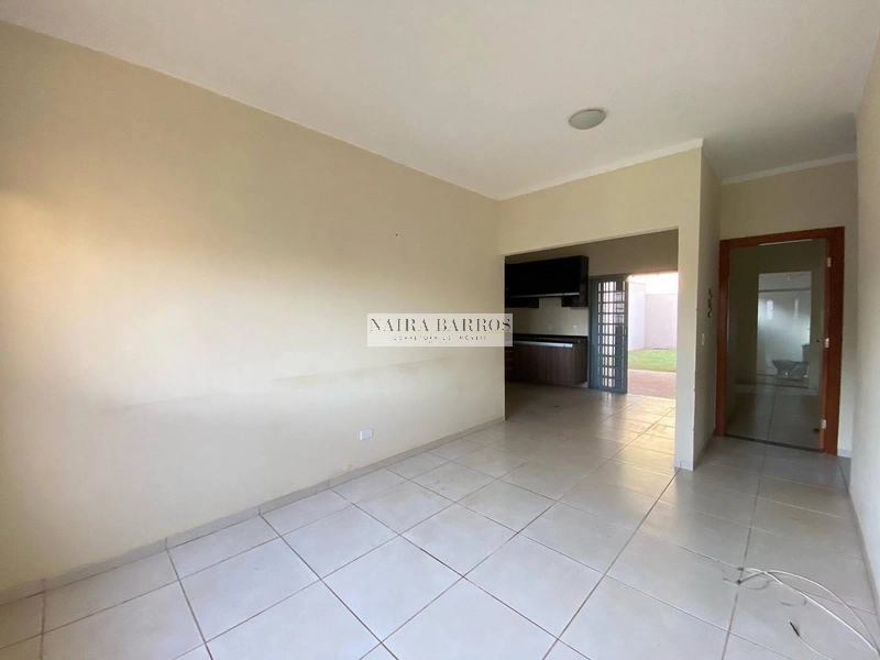Casa com 3 dormitórios próxima a Orla: 4ª foto da galeria de imagens do imóvel