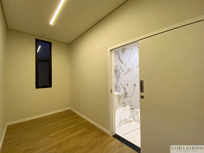 Casa com 3 suítes e piscina no Monte Castelo: 15ª foto da galeria de imagens do imóvel