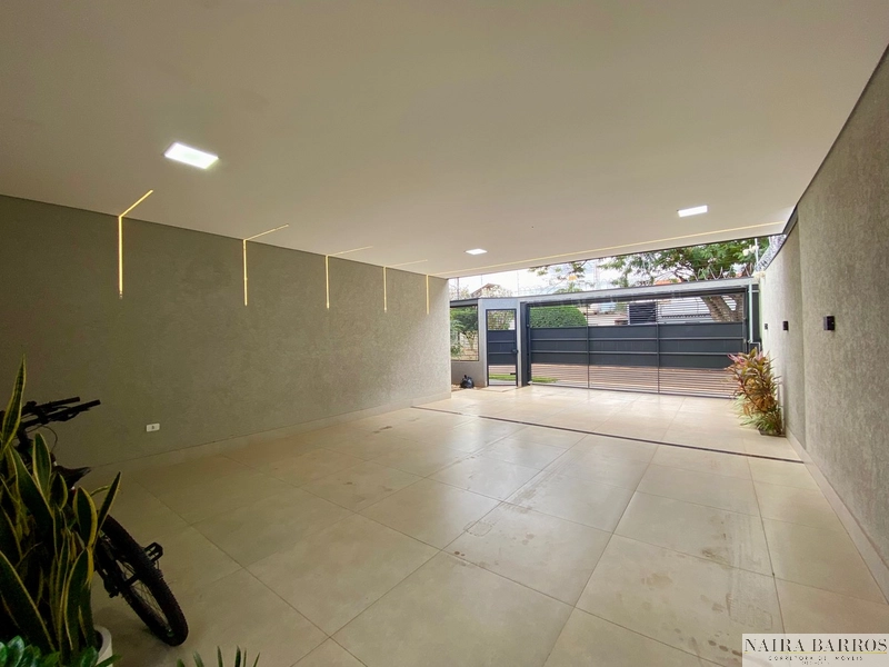 Casa com 3 suítes e piscina prox. da Júlio de Castilho: 3ª foto da galeria de imagens do imóvel