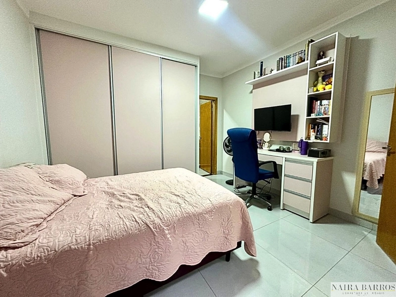 Casa com 3 suítes no Rita Vieira: 8ª foto da galeria de imagens do imóvel