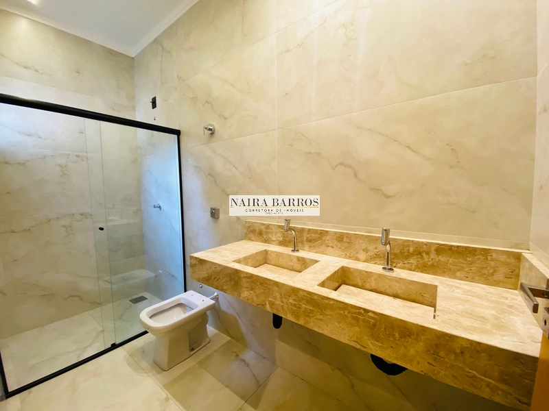 Casa com 3 dormitórios e piscina no Rita Vieira: 11ª foto da galeria de imagens do imóvel