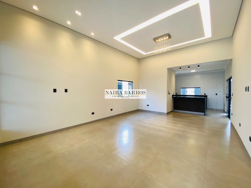Casa com 3 dormitórios e piscina no Rita Vieira: 3ª foto da galeria de imagens do imóvel