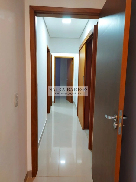 Casa com 3 dormitórios e piscina perto da Tamandaré: 6ª foto da galeria de imagens do imóvel