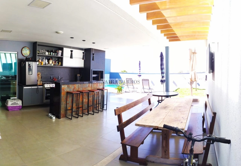 Casa com 3 dormitórios e piscina perto da Tamandaré: 15ª foto da galeria de imagens do imóvel