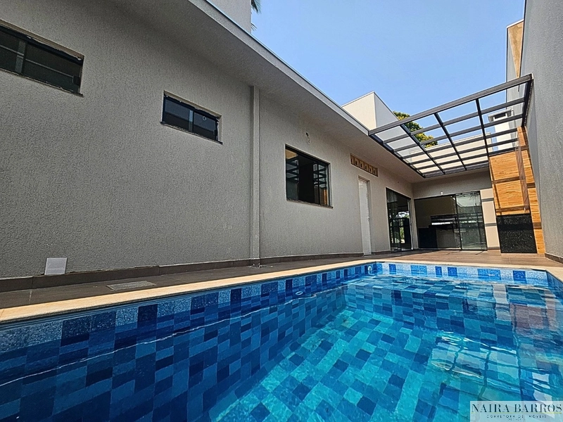 Casa com 3 suítes no Rita Vieira: 17ª foto da galeria de imagens do imóvel