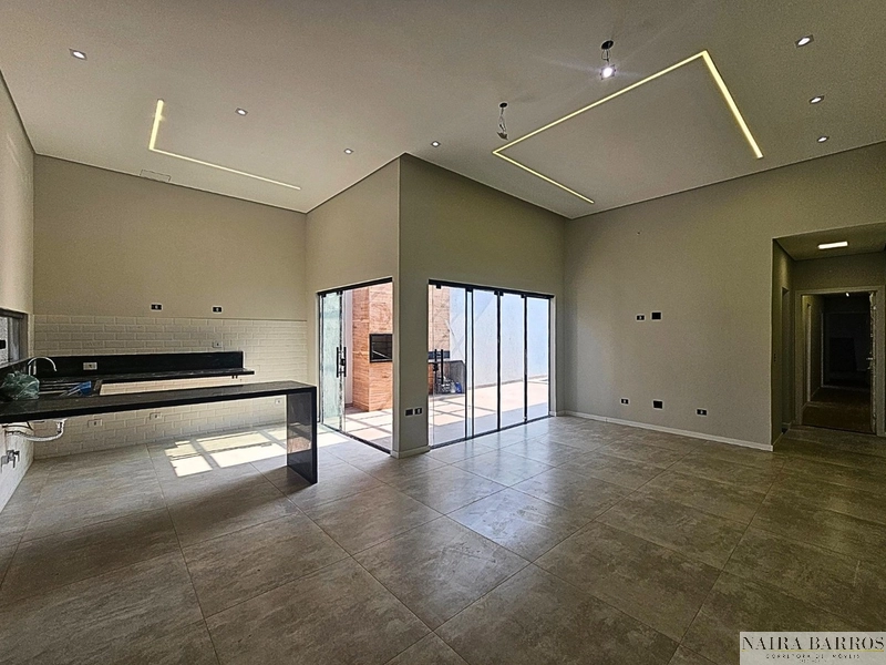 Casa com 3 suítes no Rita Vieira: 3ª foto da galeria de imagens do imóvel